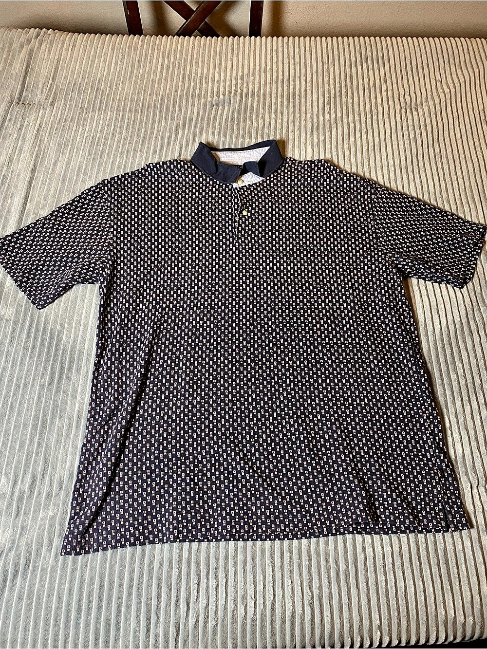 Tommy Hilfiger Geometric Polo in Blue & Red XXL Like New